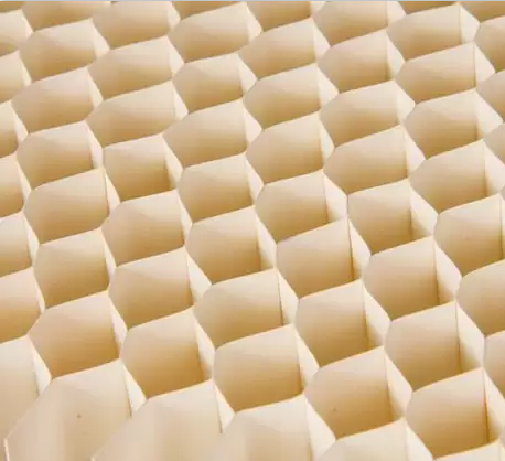 Light weight flame resistant white paper honeycomb core for furniture and door filling